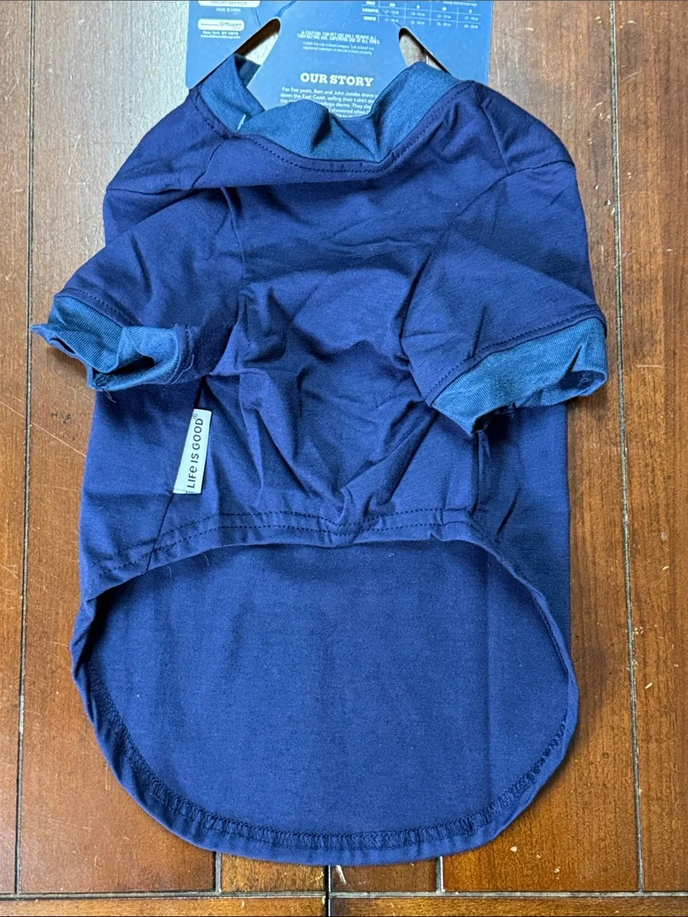 Life Is Good Navy Pet Tee with Colorful Sunset Scene in Sizes XS - XL NWT